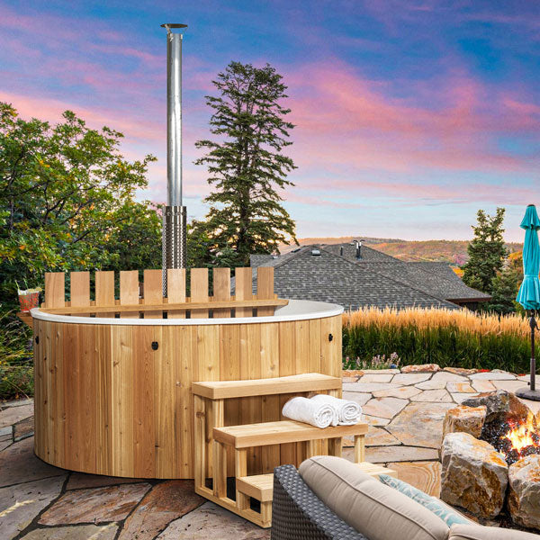 The Evolution Cedar Tub 7' -Knotty Red Cedar plus wood-burning heater