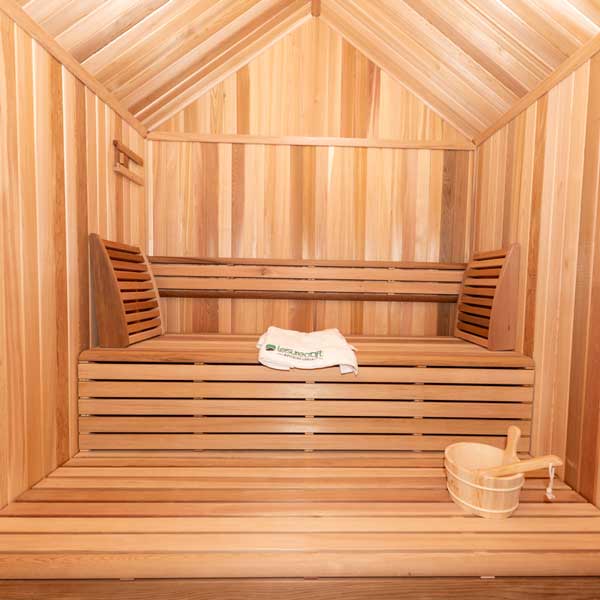 Outdoor Hudson Sauna - 6 Person - Clear Red Cedar
