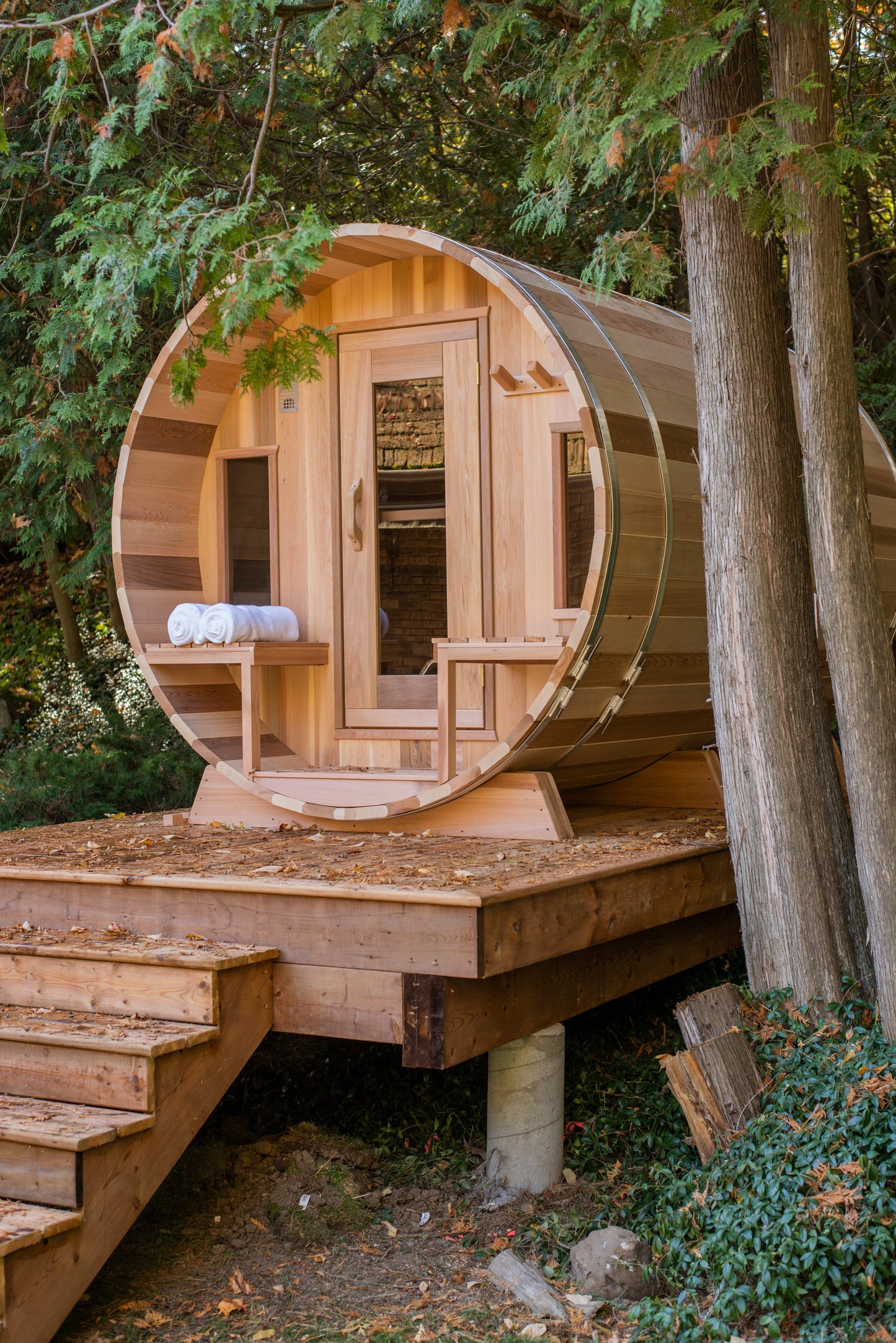 Dundalk Canadian Timber Tranquility MP Barrel Sauna | 2-4 People | Wood or Electric Heater
