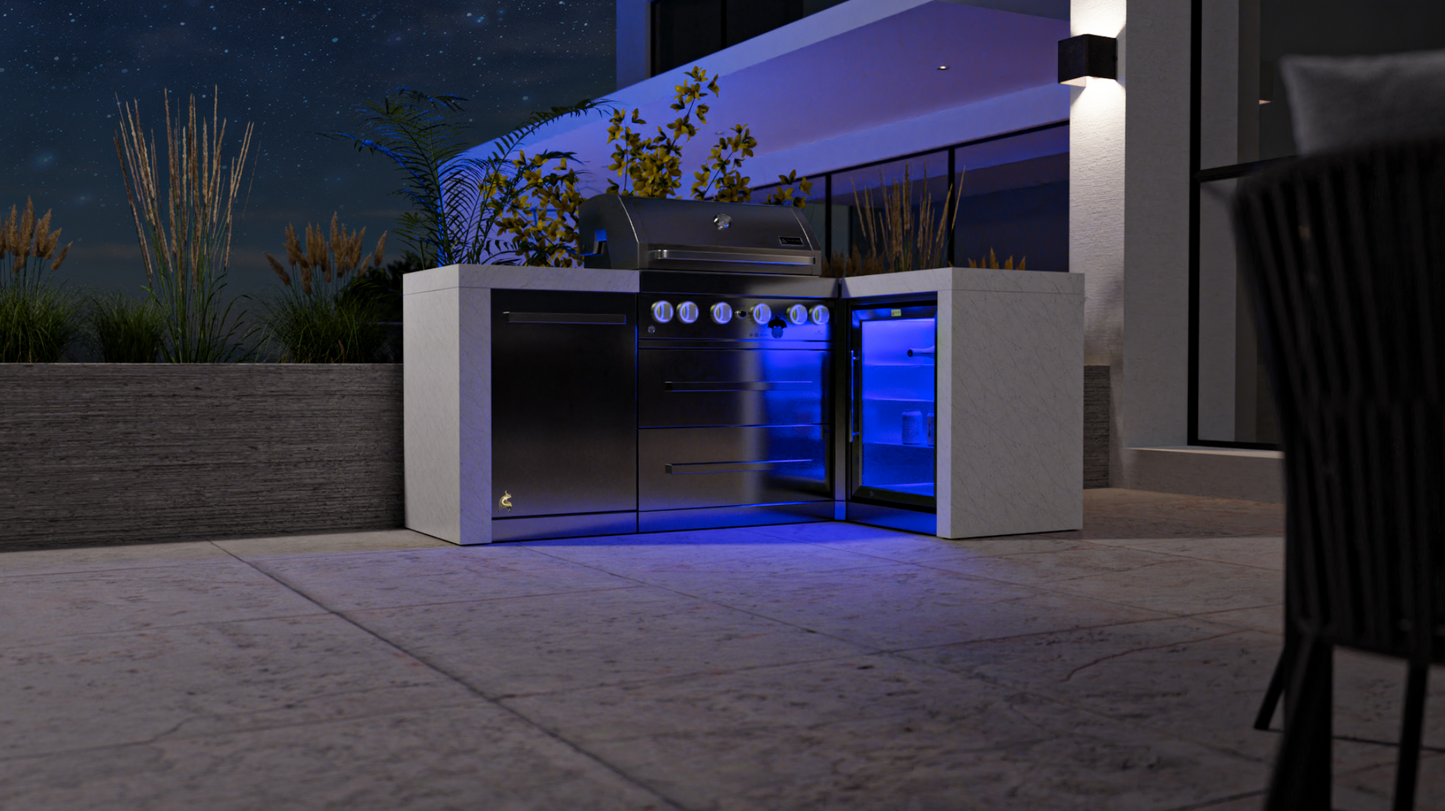 Mont Alpi 4-burner Deluxe Island with a 90-degree corner and a fridge cabinet MAi400-D90FC