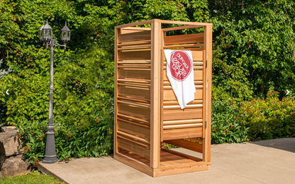 Cloudburst Outdoor Shower - Knotty Red Cedar