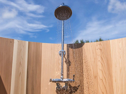 Rainbow Barrel Outdoor Shower - Clear Red Cedar